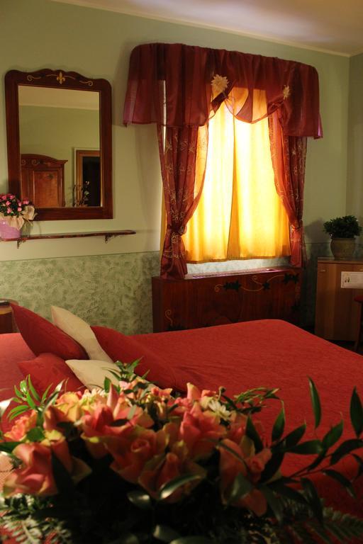 Albergo La Pieve Castelfiorentino Habitación foto